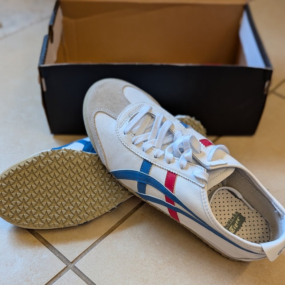 Onitsuka Tiger Mexico 66 - NWOT & Box
